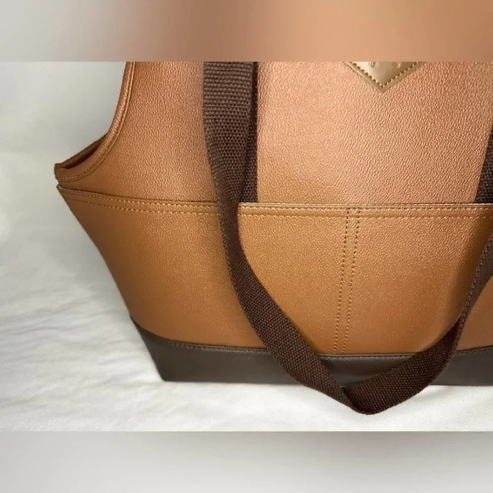 Tailfour Dog Bag Carrier Brown Leather with External Pockets and Handles